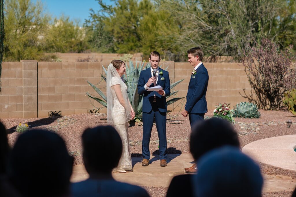 backyard-wedding-meredith-amadee-photography