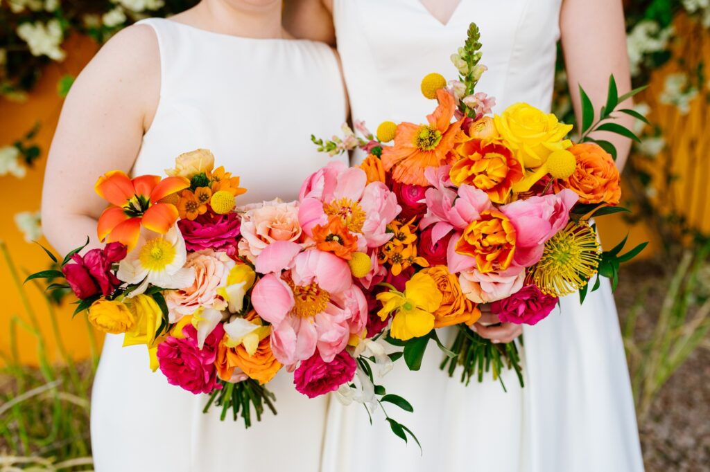 colorful-wedding-florals-meredith-amadee-photography