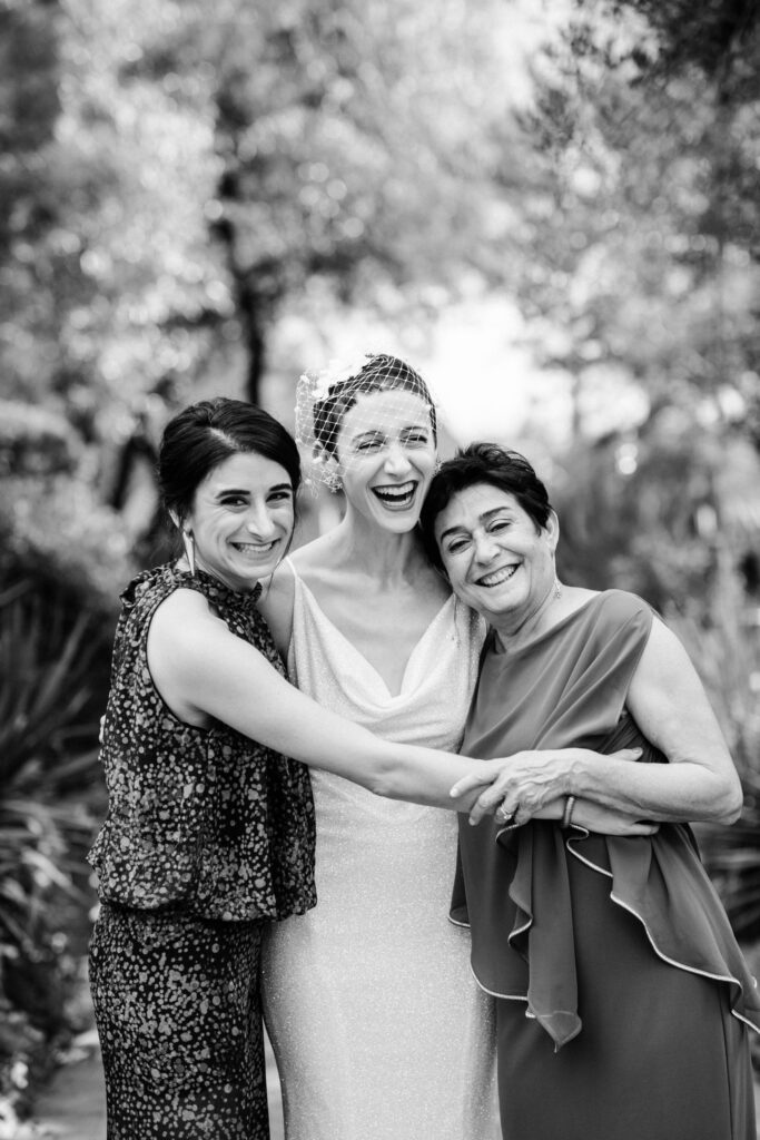 wedding-family-photos-meredith-amadee-photography
