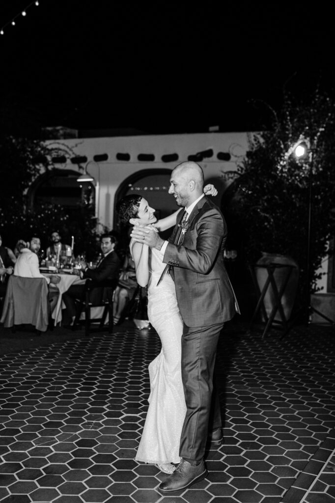 first-dance-wedding-meredith-amadee-photography
