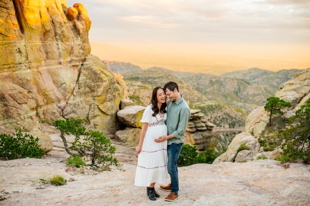 mount-lemmon-maternity-photos-meredith-amadee-photography