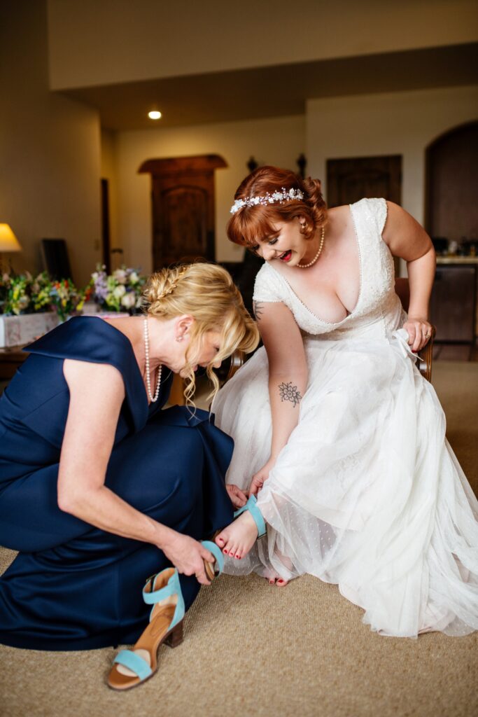 bride-and-mom-meredith-amadee-photography