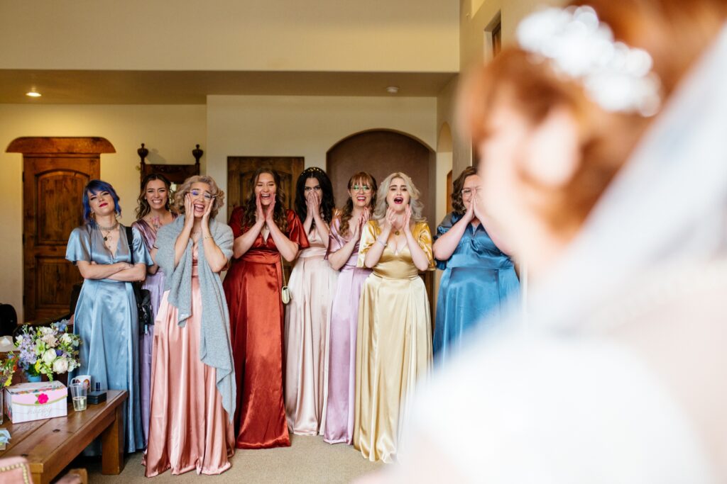 bridesmaids-first-look-meredith-amadee-photography