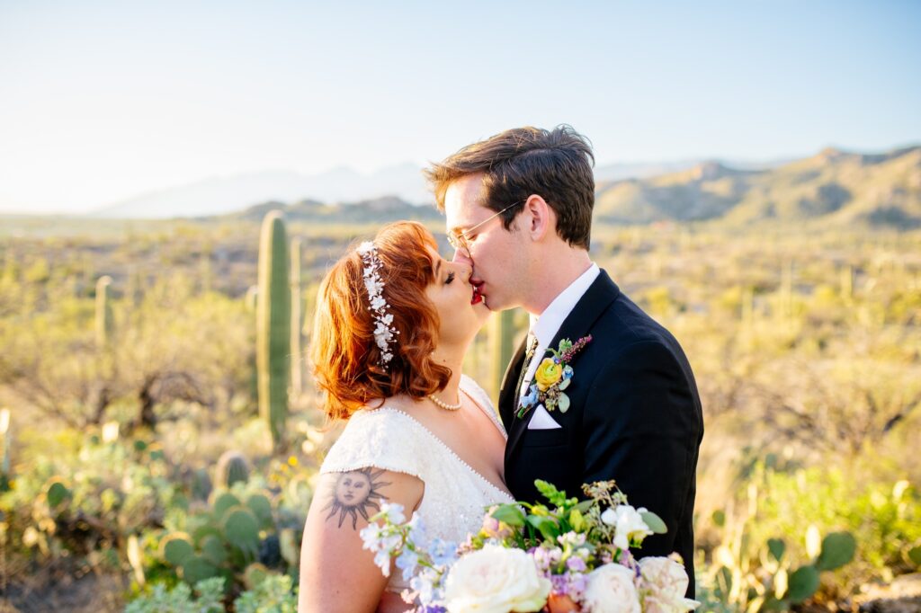 tanque-verde-ranch-wedding-meredith-amadee-photography