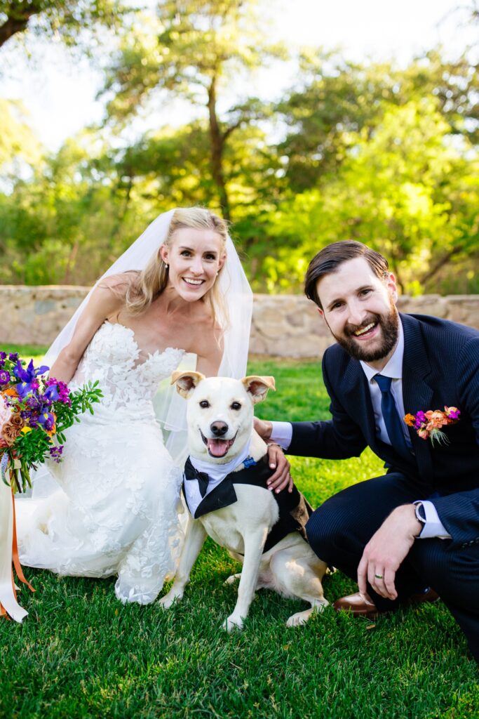 dog-at-wedding-meredith-amadee-photography