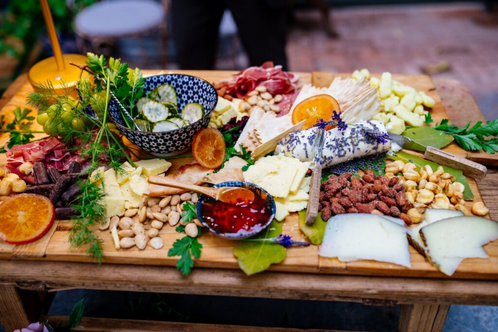 charcuterie-board-wedding-meredith-amadee-photography