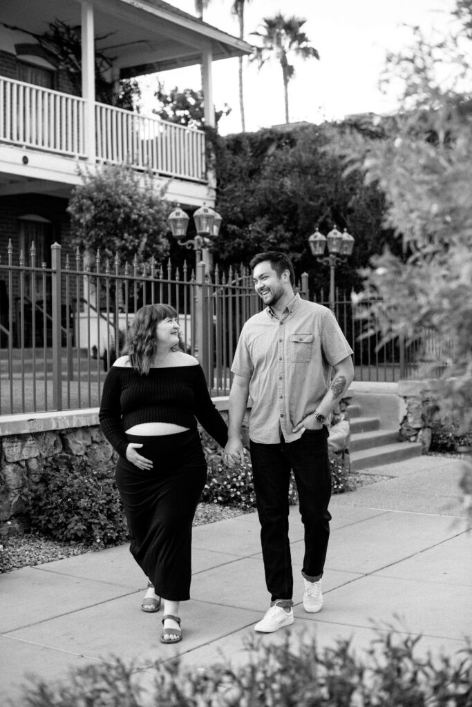 downtown-tucson-maternity-photos-meredith-amadee-photography