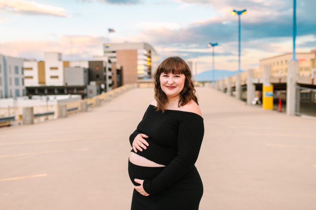 downtown-tucson-maternity-photos-meredith-amadee-photography