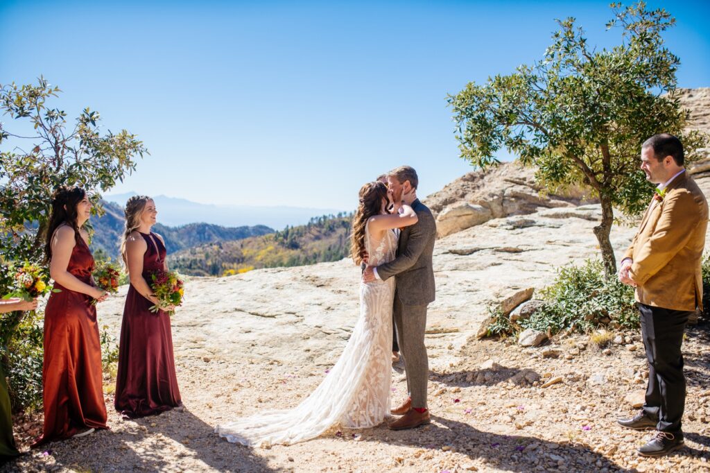 intimate-mount-lemmon-wedding-meredith-amadee-photography