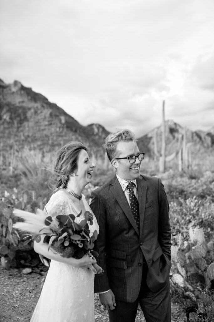 tucson-elopement-saguaro-national-park-meredith-amadee-photography